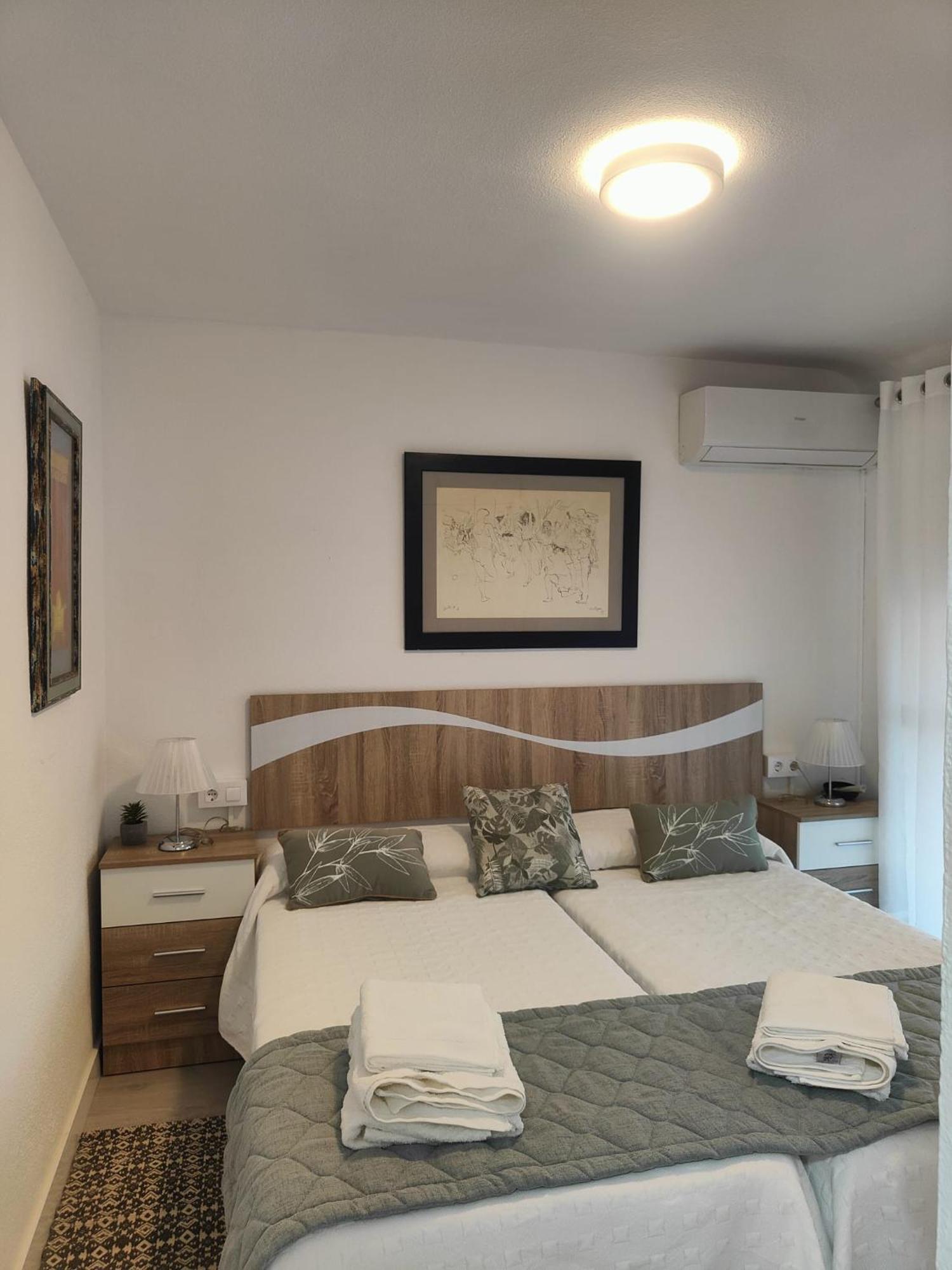 شقة Agradable Duplex Terraza Virgen Del Rocio إشبيلية المظهر الخارجي الصورة