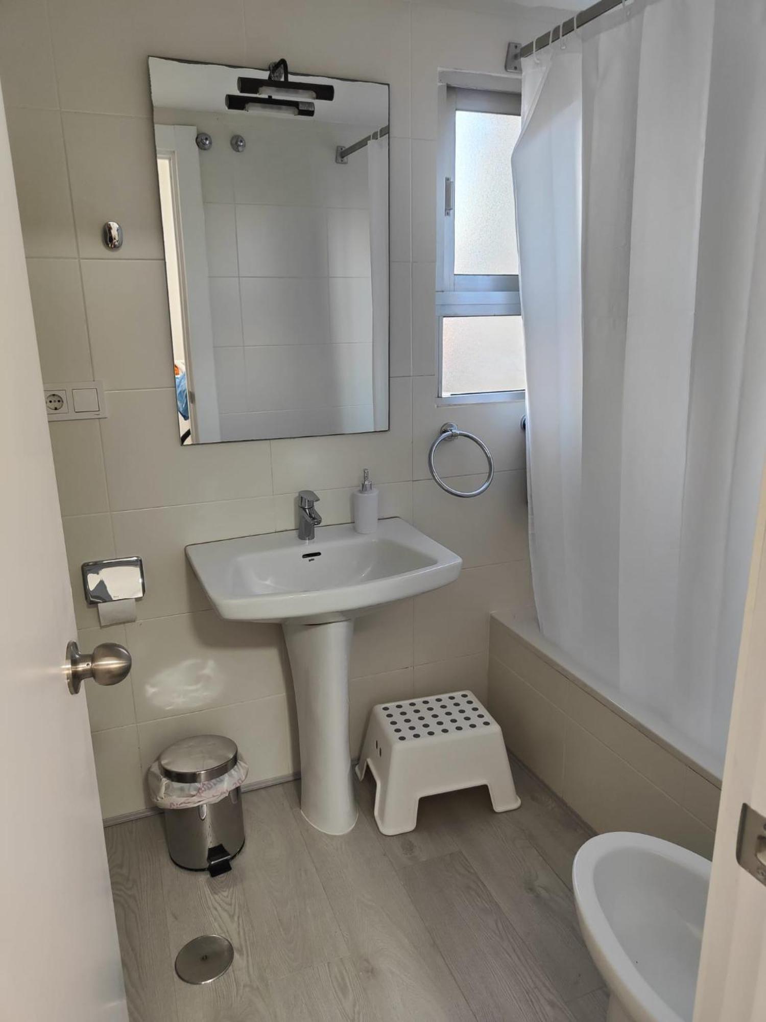 شقة Agradable Duplex Terraza Virgen Del Rocio إشبيلية المظهر الخارجي الصورة